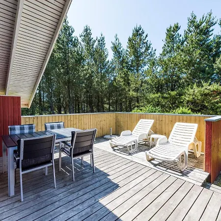 Holiday home Lxxix